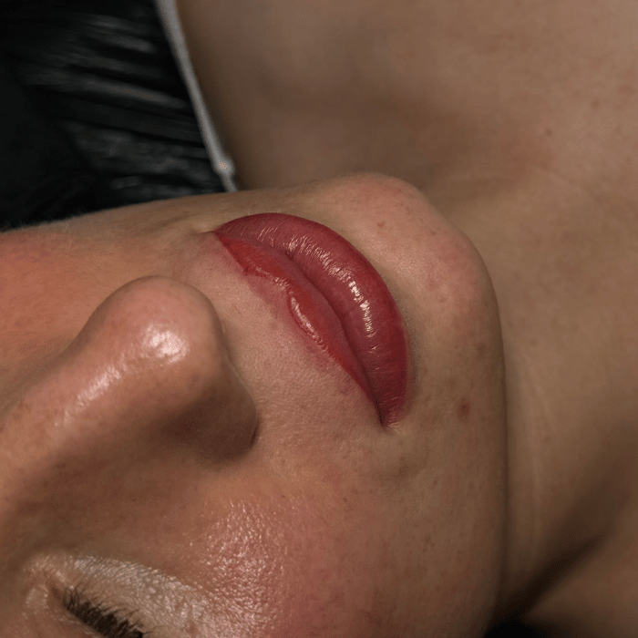 Permanent make up Berlin pmu model lippen